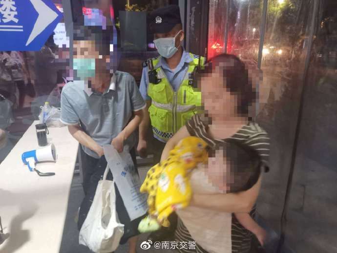  孩子|孩子骨折父亲酒驾上路被查 交警依法处罚后护送就医