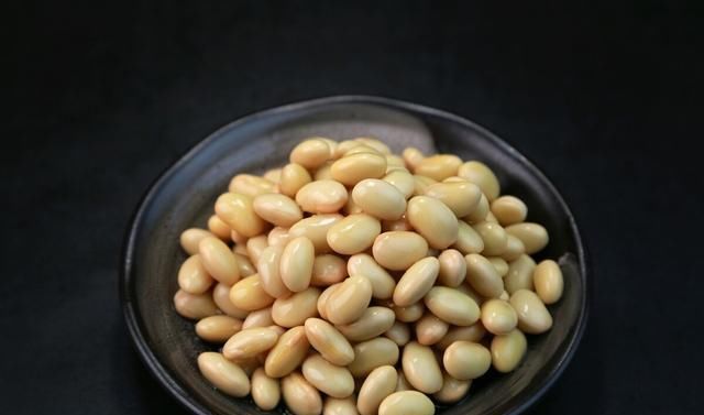  放在一旁|零失败的自制豆腐脑，做法简单，在家就能轻松做出来，香嫩丝滑