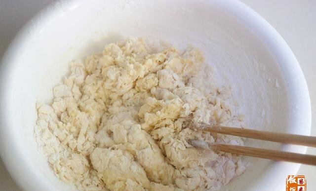 醒发|1碗面粉,2个鸡蛋,不用一滴油,做出香甜松软面包饼,放凉不会硬