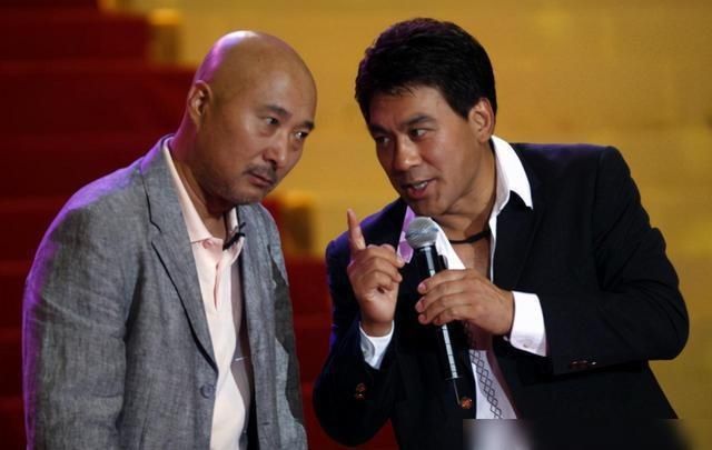 观众心中|从春晚常驻到“销声匿迹”，21年拒上春晚的陈佩斯，如今怎样了