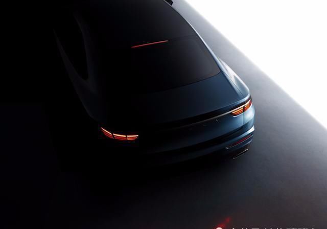 放大|吉利又放大招了!长近4米8比思域霸气,190马力+进口6AT,或12万