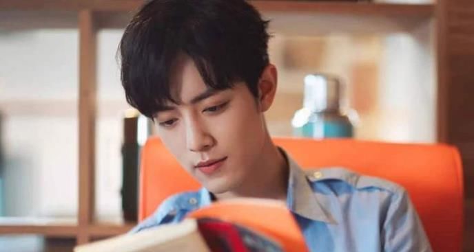  明星|肖战被一位观众表达爱意真是好, 短短17个字, 网友看了都开心