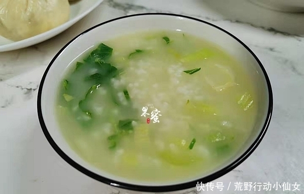  营养|一家三口的早餐，简单快捷，经典营养，家人连夸味美