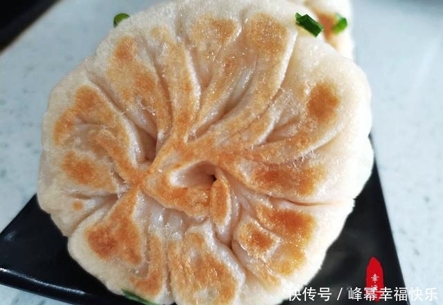 馅料|外皮超薄焦香,内馅丰富料足,试试这个馅料新搭配,保你会喜欢