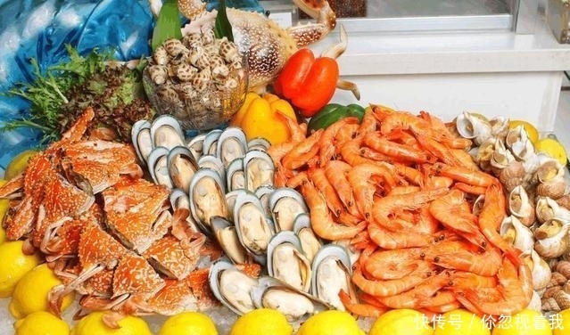 自助|同寝室4个男生吃自助,78元一位,吃了70个生蚝,20盘龙虾