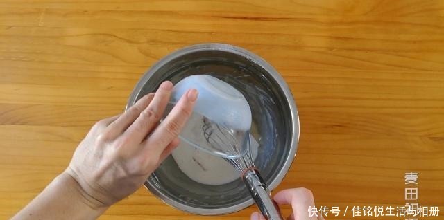 轻松|儿时的经典味道,柔软湿润的古早味蛋糕,新手也能轻松做