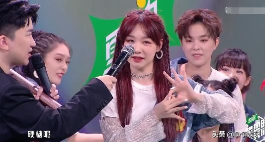  火箭少女|陈卓璇提问：R1SE男团为什么不叫202，张颜齐：我们不配