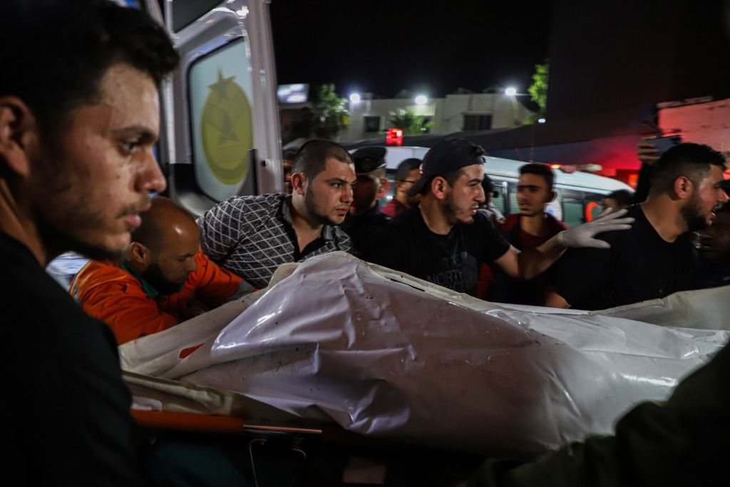 以军空袭加沙地带巴勒斯坦武装目标致至少12人死亡