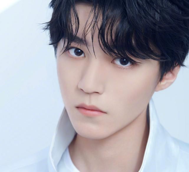 加盟|跑男刚收官baby又加盟新综艺,王俊凯赵露思加盟,嘉宾阵容太豪华