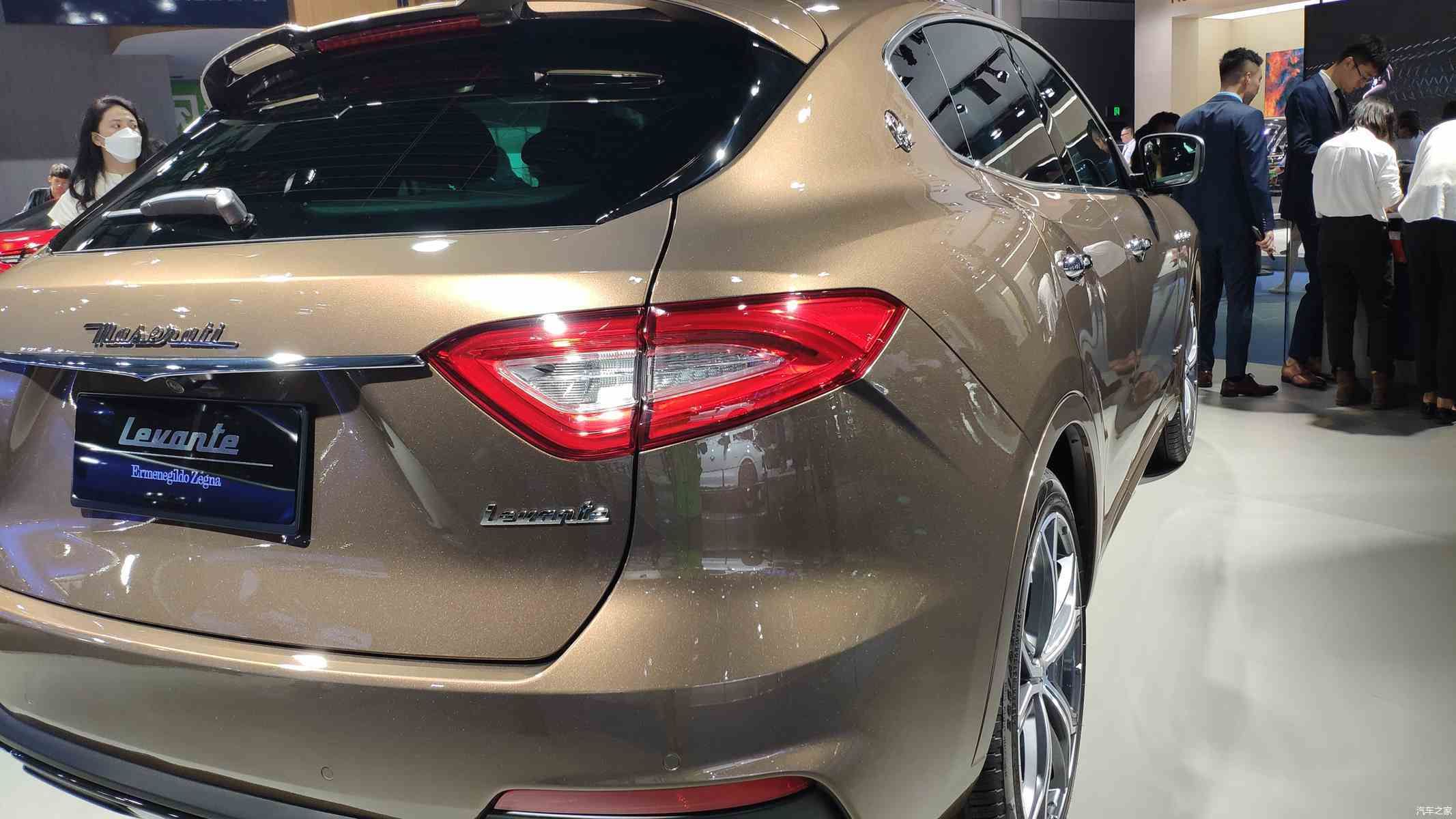 造型|2020年成都车展:玛莎拉蒂Levante限量版实车
