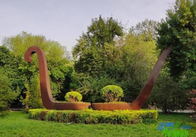  时代|iQOO Z1x评测：5000mAh超大电池，5G时代的续航小钢炮