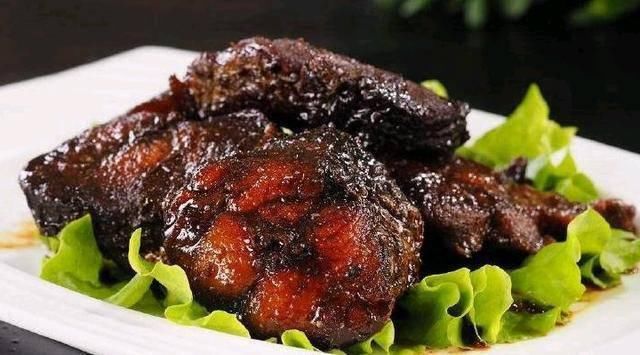  花蛤|美食精选：清蒸柠檬鲈鱼、砂锅粉丝、五香熏鲅鱼、酱香花蛤
