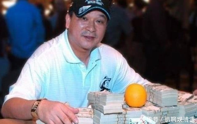 简单|他30岁横扫世界赌场，赢钱比吃饭还简单，赌博时有一个特殊习惯