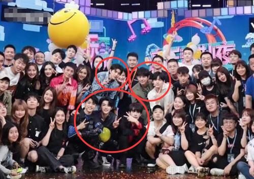  大将|《快本》主持迎来决赛，RISE入围两员大将，大合影站位暗藏玄机