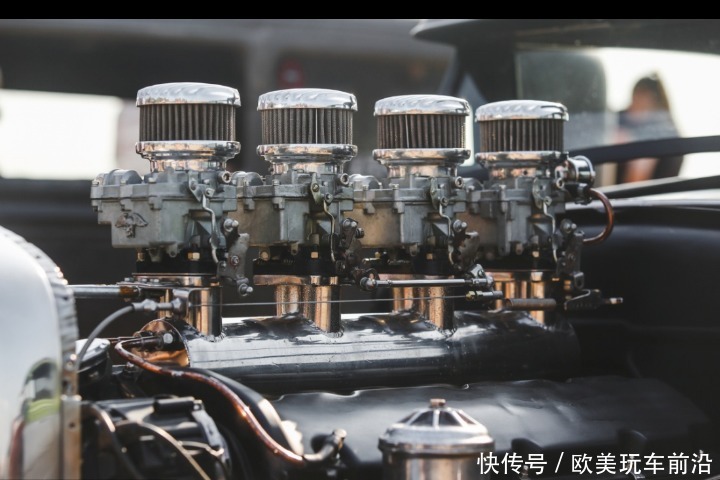  疯狂|退役美国军官的疯狂老爷车