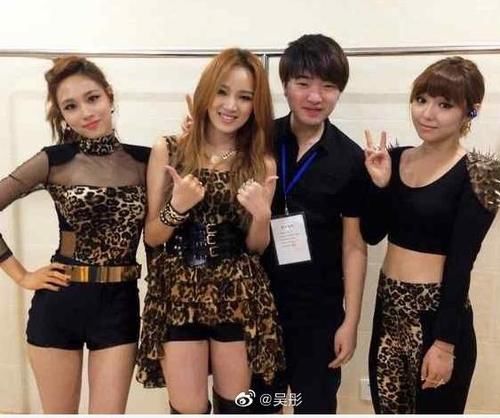  孟佳和王霏|同是女团出身，王霏霏比孟佳差在哪？《王牌》导演的态度就是答案