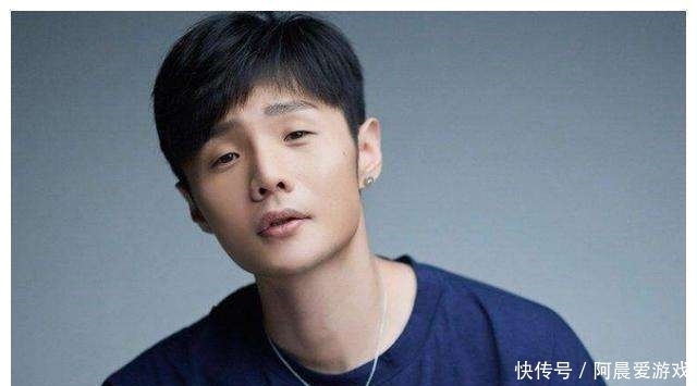 消失|中国好声音8月开播,李荣浩捧出来的冠军邢晗铭,消失了