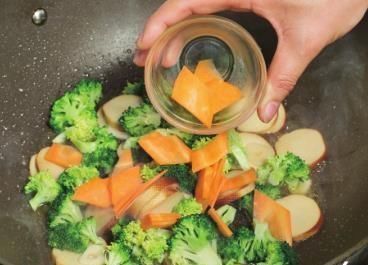 鲜美|明星美容减肥的必备菜，脆嫩鲜美，营养丰富，夏天瘦身要多吃