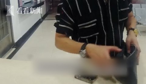  手包|一只被遗忘的钱包 “妻管严”遇上“口是心非”