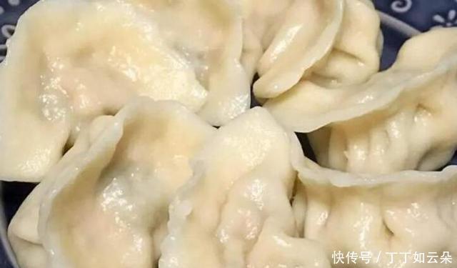 韭菜|寒露过后,我给家人包这种馅的饺子,鲜美又多汁,比韭菜茴香馅香