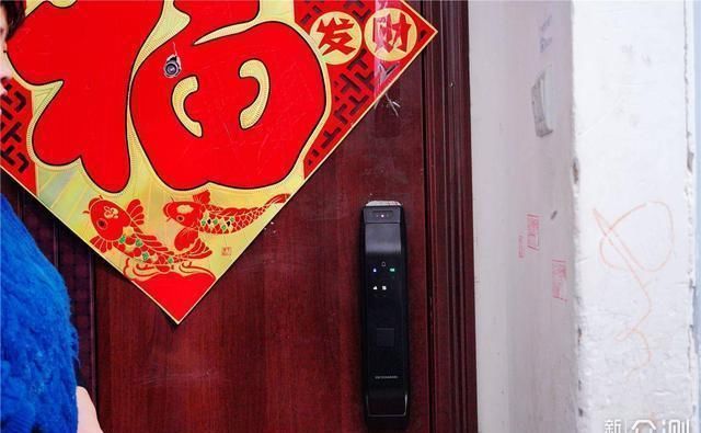 锁体|我的第一款脸部识别智能锁，效果有点意外哦！