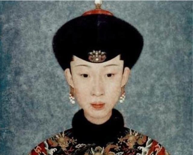 揭开|令妃刚生完孩子，乾隆就宠幸她，百年后真实死因才被揭开