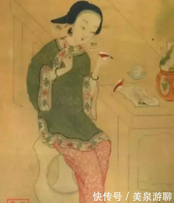 清朝|清朝除了裹脚，后宫女子穿什么鞋子，和电视剧中完全不一样