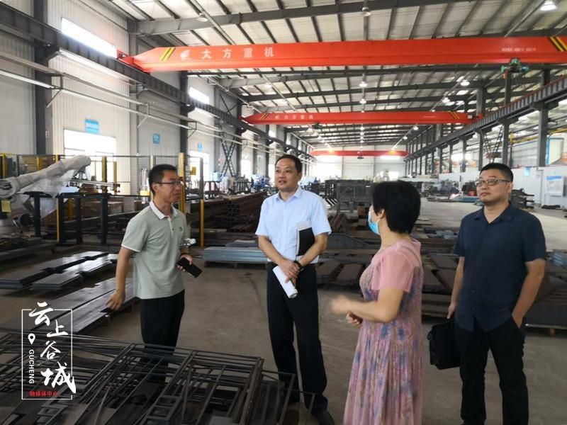 调研|县领导企业走访调研:加强安全生产 防范电信诈骗
