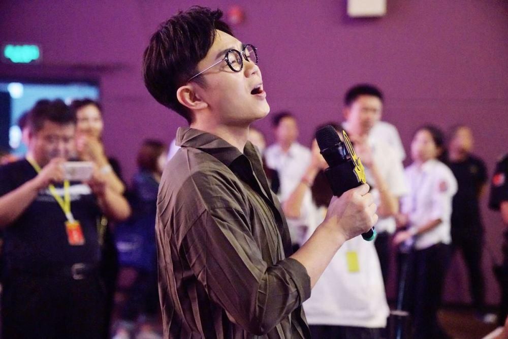  恩怨|大鹏与大张伟的恩怨局