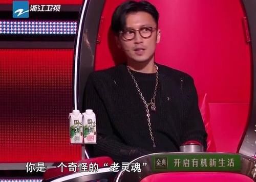  单依纯|《好声音》单依纯战胜钱江涛后，成夺冠热门的同时，也暴露了缺点