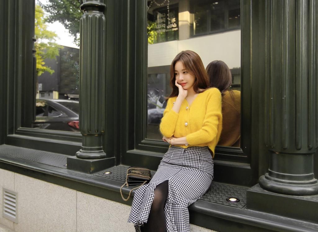  说不出来|道晖芝穿搭-鲜黄柠檬皙光可爱甜美针织衫，说不出来的美
