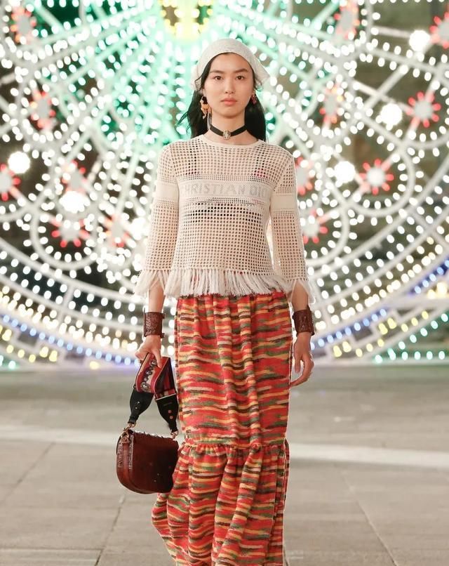  Dior|Dior 在意大利举办了一场没有观众的线下早春发布秀