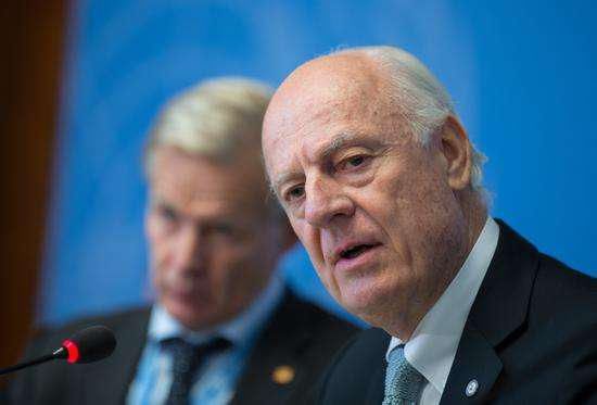  危险|美侦察机异常接近，突遭东部军区苏35贴身拦截，美：动作过于危险