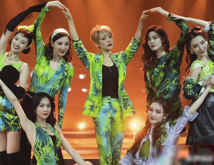 boys|央视弄选秀节目,春晚官博晒最新海报,期待央视boys担任导师