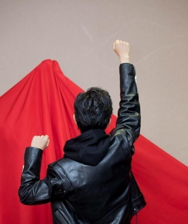  肖战登|肖战登《人民日报》, 一语中的目前现状! 已重开赛道, 另立山头!