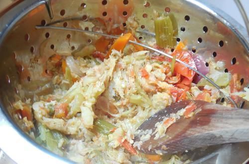  蔬菜高汤|炖排骨时，有人先焯水，有人直接炖，大厨：都不对，教你正确做法