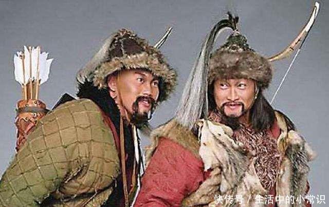 青铜器|三官甸子陵墓出土“诡异”青铜器,它的名字叫“蛇蛙马当卢”!