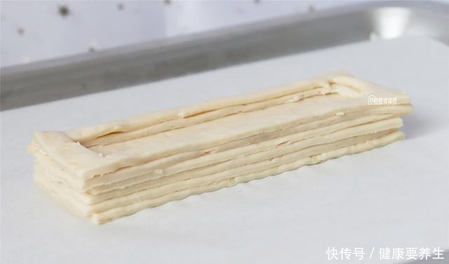 拿破仑酥|想吃糕点别再买了!不用和面和揉面,这种做法,轻松在家吃甜点
