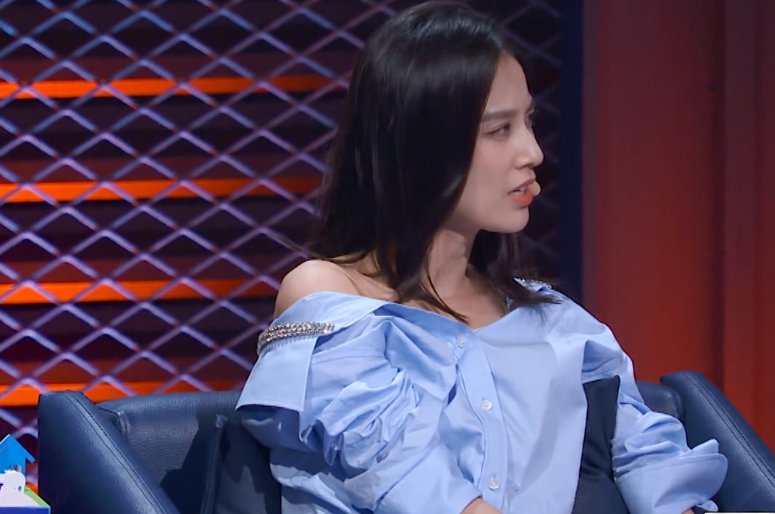  黄圣依|乘风破浪的姐姐关系如何? 黄圣依上节目道出实情, 很意外