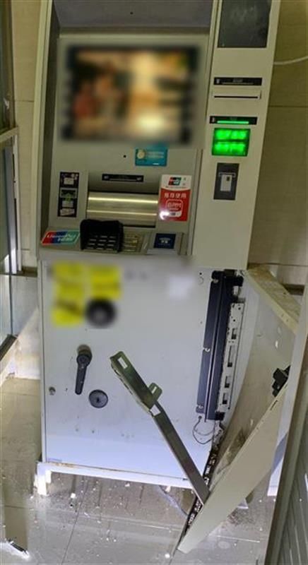 擒获|男子手持铁棍撬盗银行ATM机后知难而退，6小时后民警将其擒获