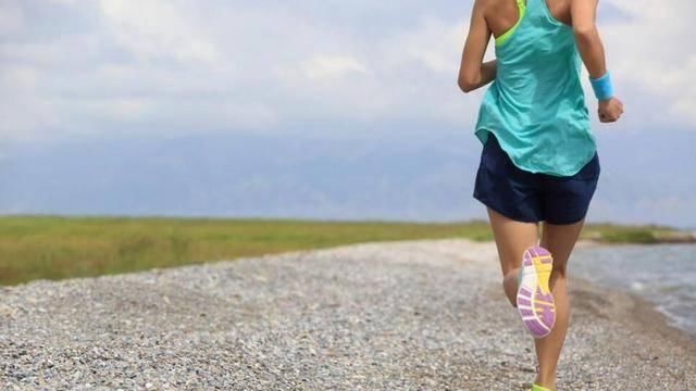 健康|长期抽烟的人,如果没出现这3个症状,说明你的肺部还算健康!