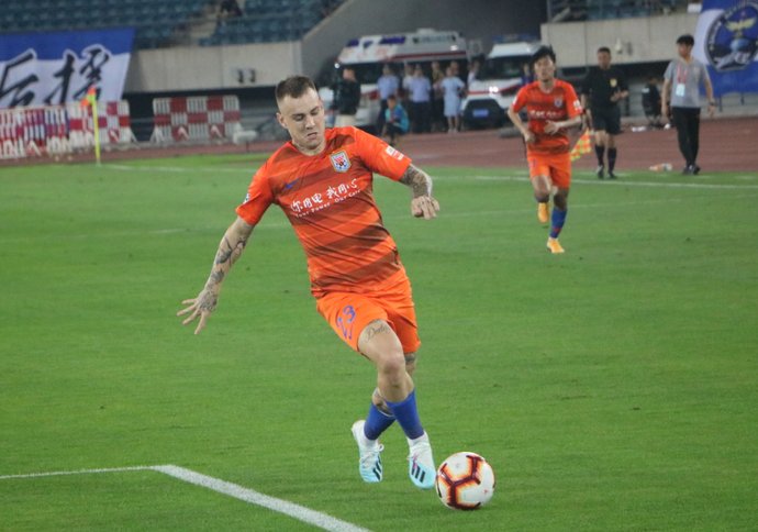  赛季|鲁能捞大鱼有了新绯闻，给格德斯报名或是理智方案