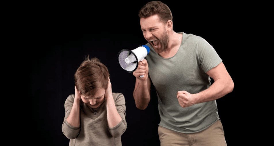 妈妈|孩子被吼时的反应, 或许能看出他将来的性格, 看看你家孩子是哪种