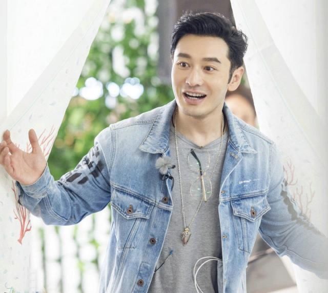 观众|《中餐厅4》才开播两期便被声讨,赵丽颖要重复黄晓明的老路?