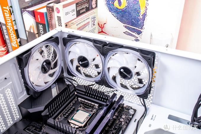  款机箱|存储厂的机箱是什么样子？威刚(ADATA) XPG 入侵者机箱测评