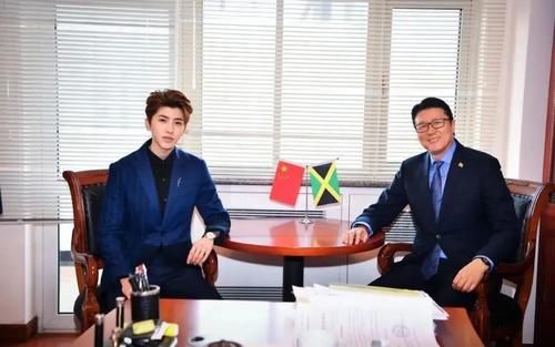  蜕变|在蔡徐坤身上，我们看到了一个青春偶像的蜕变