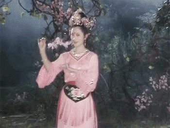  妖界|《西游记》中那些美人，仙界嫦娥，妖界杏仙，人间女儿国国王