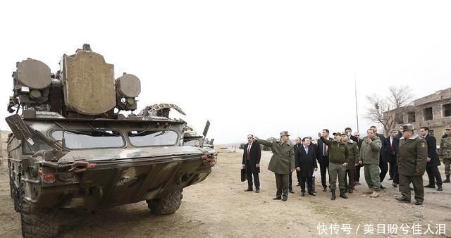 亚美尼亚|亚美尼亚战士死亡冲锋，放弃一切坦克步兵站着：决死一战生死搏杀