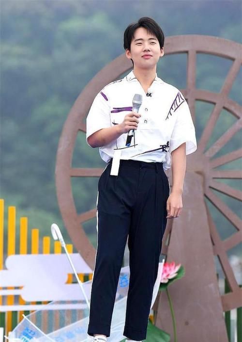  称赞|人为什么要结婚？郭麒麟婚姻观让人称赞！