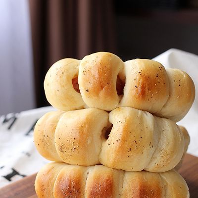  黑胡椒|黑胡椒香肠小餐包